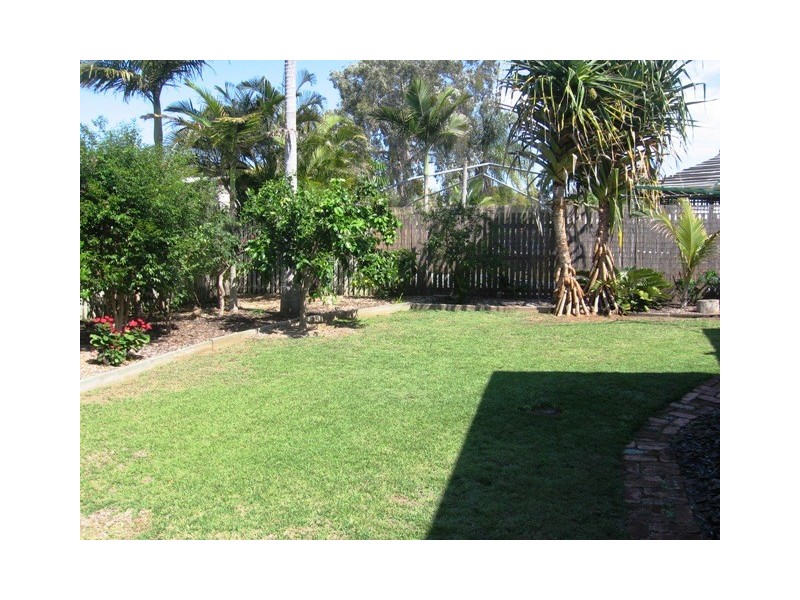 10 Sunflower Street, Kinka Beach QLD 4703