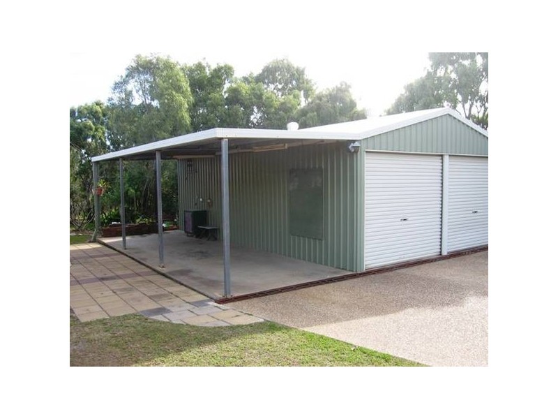 8 Nelson Street, Emu Park QLD 4710