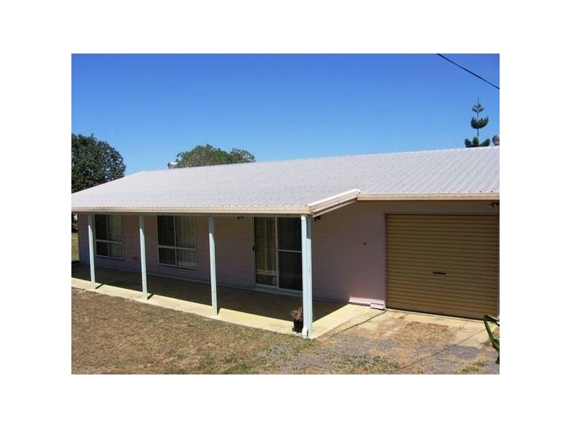 6 Clements Street, Emu Park QLD 4710