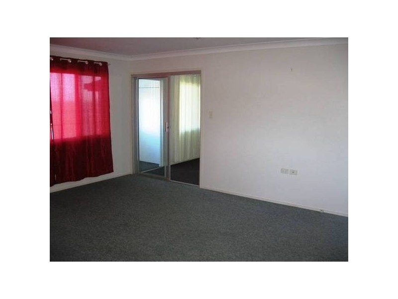 4 Ocean Street, Zilzie QLD 4710