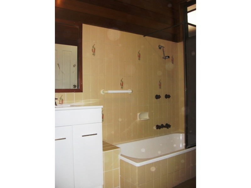 115 – 117 Archer Street, Emu Park QLD 4710