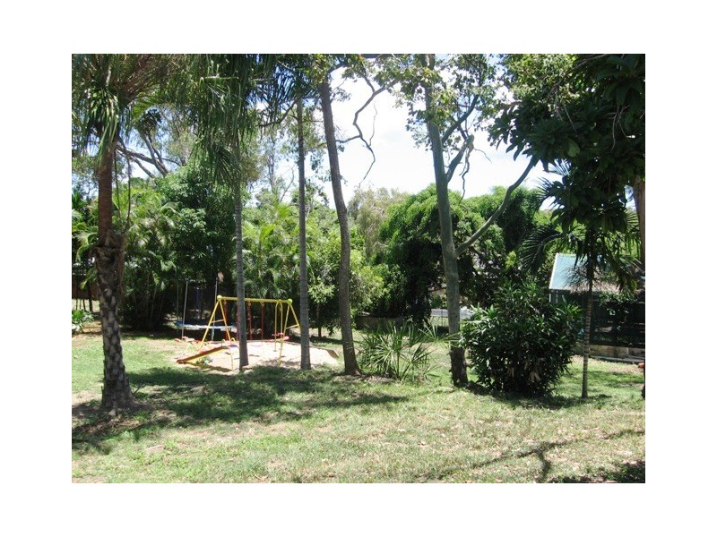 115 – 117 Archer Street, Emu Park QLD 4710