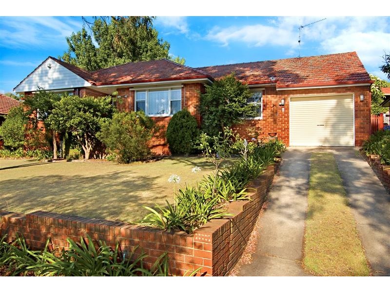 6 Genner Street, Denistone West NSW 2114