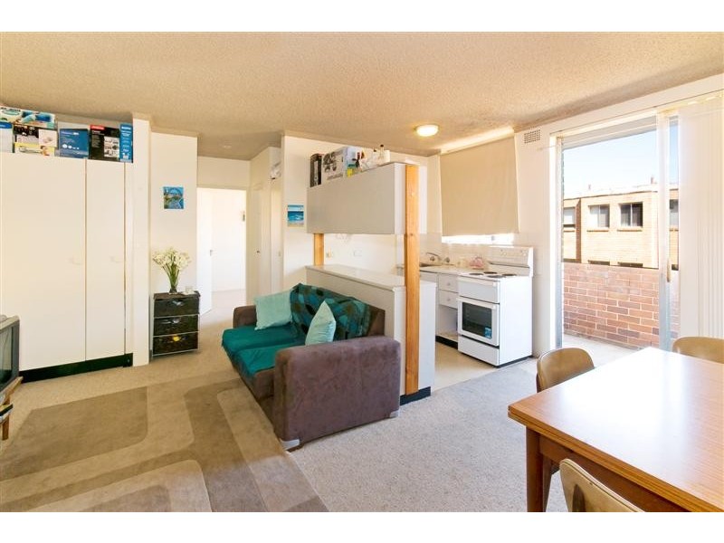 17/3-5 Meadow Crescent, Meadowbank NSW 2114