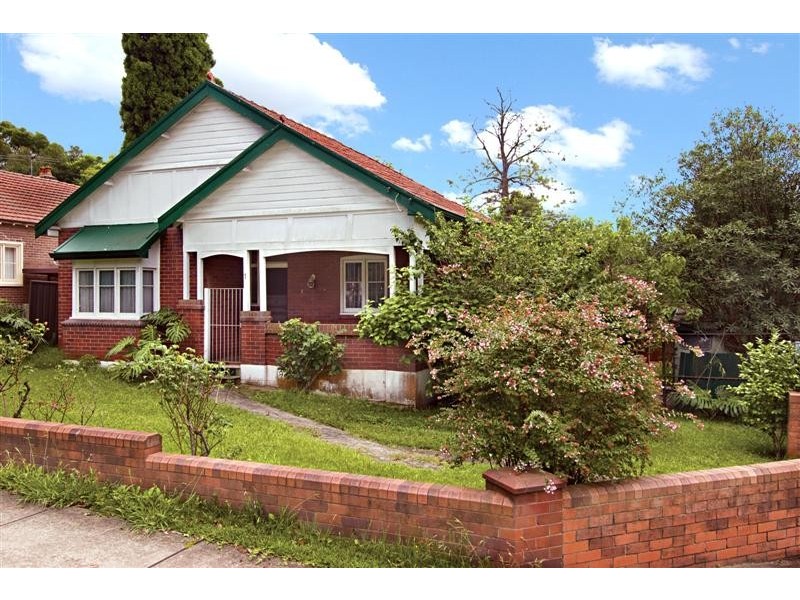 1 Clive Road, Eastwood NSW 2122