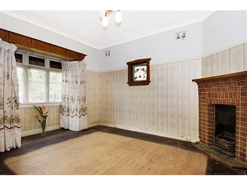 1 Clive Road, Eastwood NSW 2122