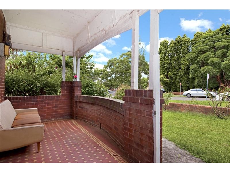 1 Clive Road, Eastwood NSW 2122