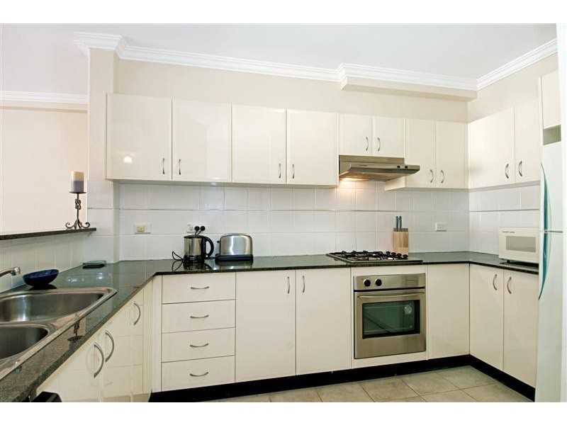 16/2-6 Shirley Street, Carlingford NSW 2118