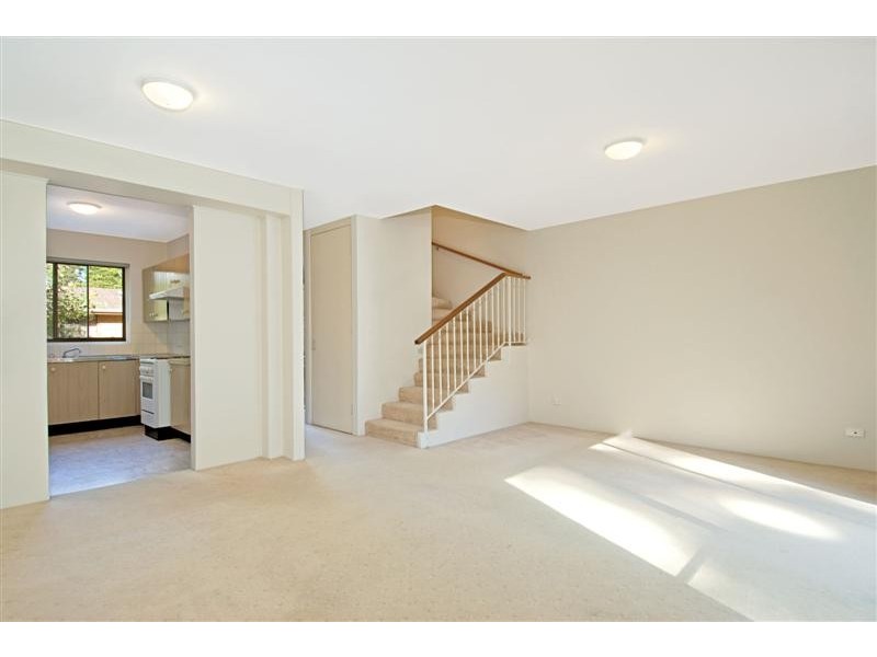 18/15 Busaco Road, Marsfield NSW 2122