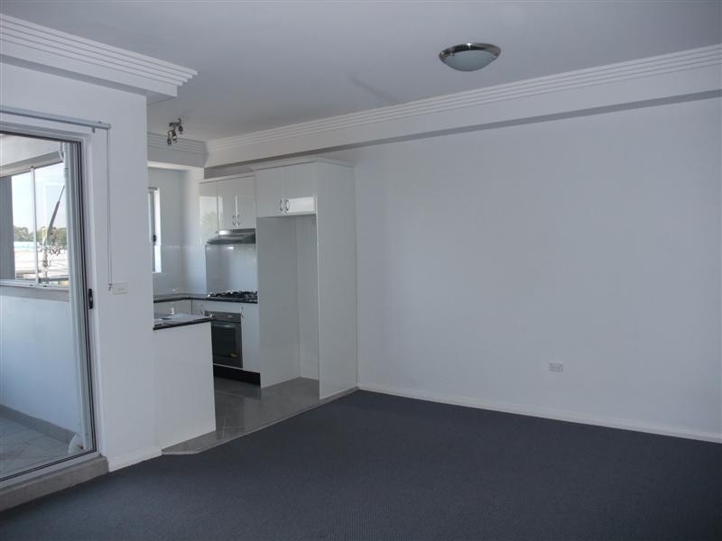 3/33 Railway Parade, Eastwood NSW 2122