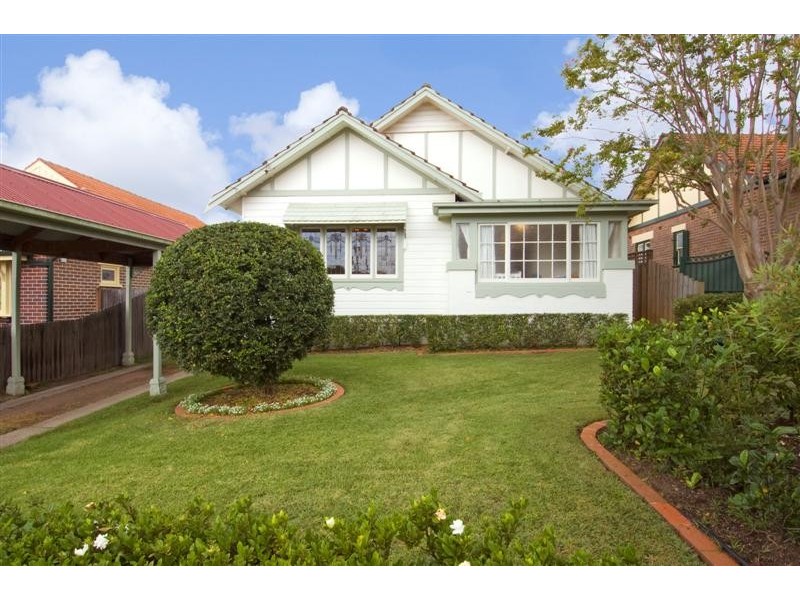 31 Haig Avenue, Denistone East NSW 2112