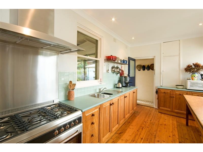 8 Richmond Street, Denistone East NSW 2112