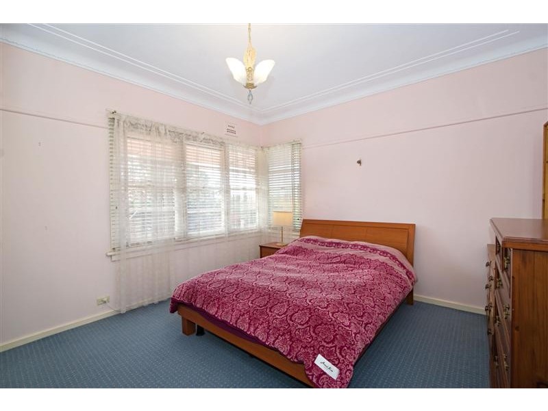 6 Rosemount Avenue, Pennant Hills NSW 2120