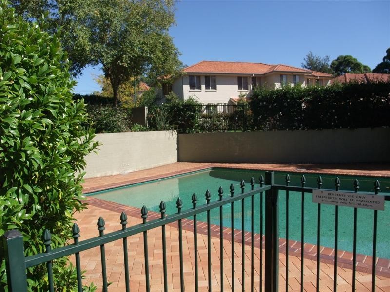 14/1-11 Lancaster Drive, Marsfield NSW 2122