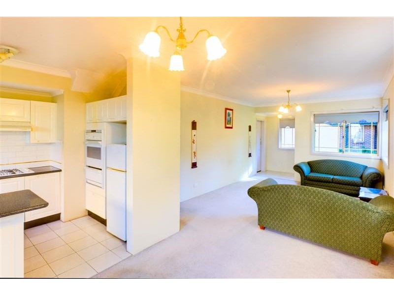 1/170 Waterloo Road, Marsfield NSW 2122