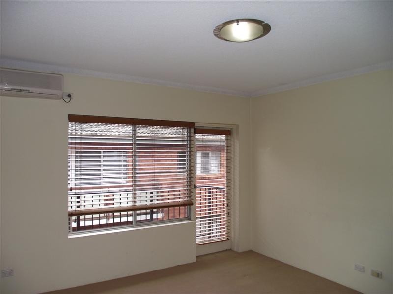 9/103 Constitution Road, Meadowbank NSW 2114