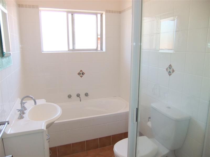 9/103 Constitution Road, Meadowbank NSW 2114