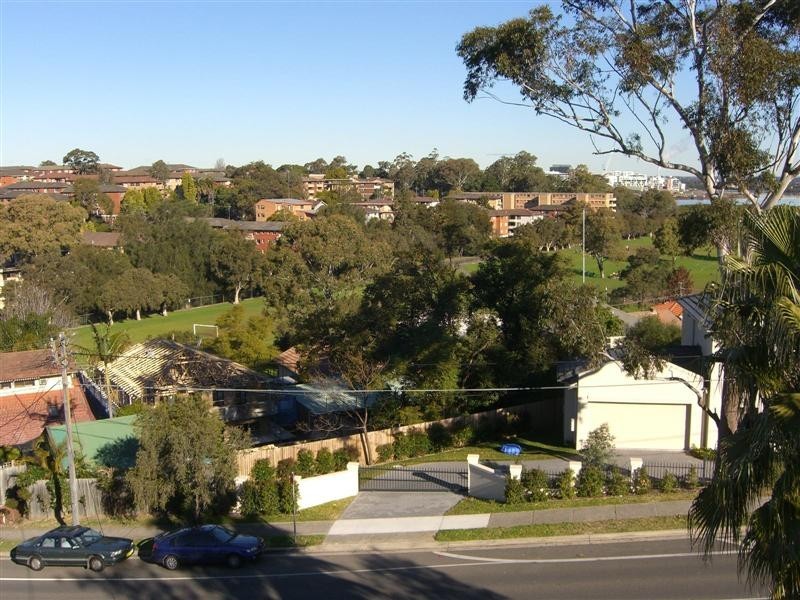 9/103 Constitution Road, Meadowbank NSW 2114