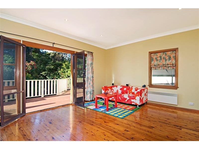 28 Gwendale Crescent, Eastwood NSW 2122