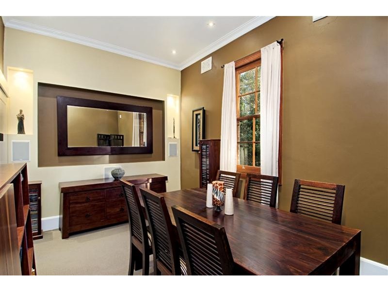 8 Hillside Crescent, Epping NSW 2121