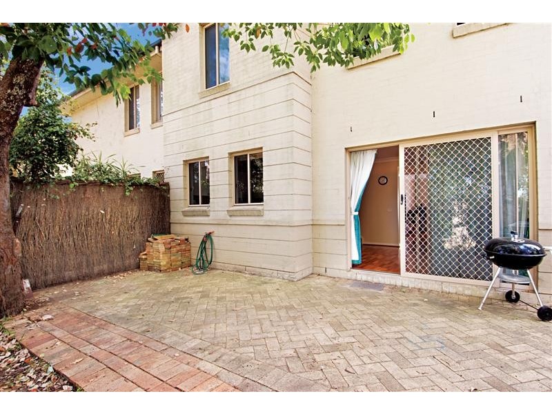 2 Lancaster Drive, Marsfield NSW 2122