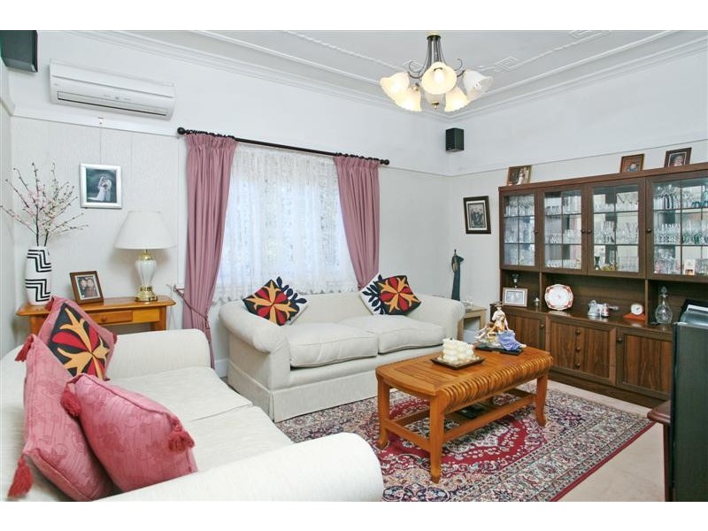 64 East Parade, Eastwood NSW 2122