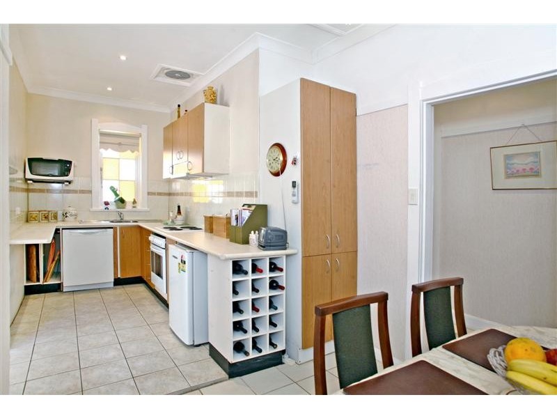 64 East Parade, Eastwood NSW 2122