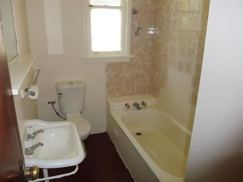 6 McArdle Street, Ermington NSW 2115