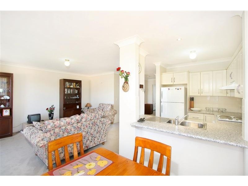 6/46 Ronald Avenue, Denistone East NSW 2112