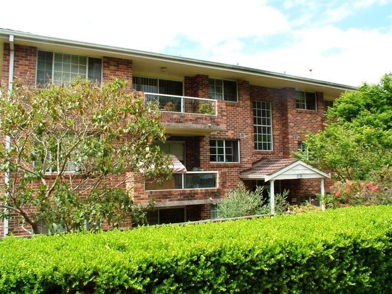 2/37 Doomben Avenue, Eastwood NSW 2122