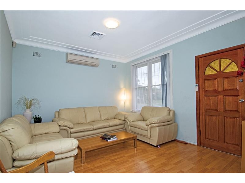 29 Bennetts Road East, Ermington NSW 2115