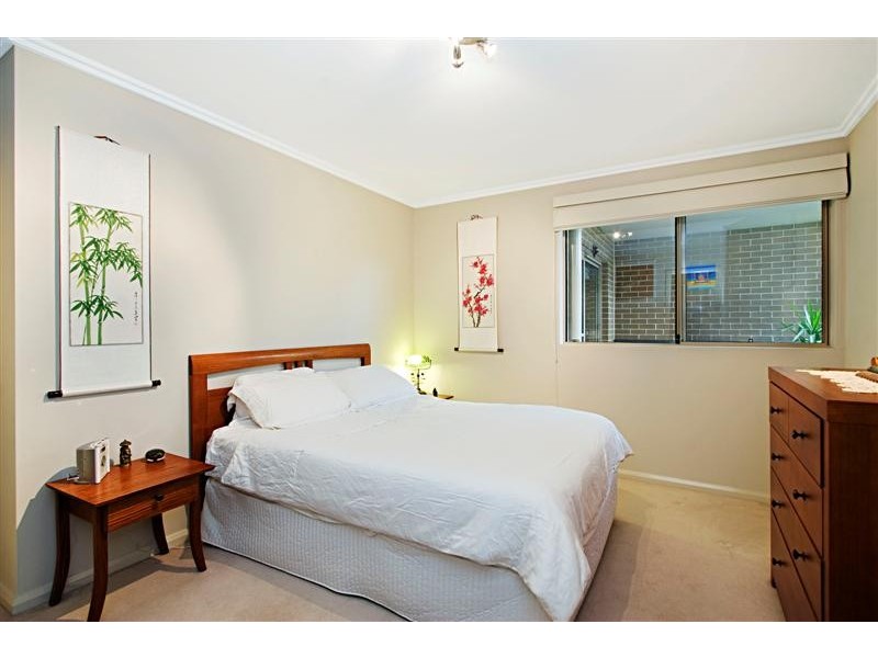 8/1 Rowe Street, Eastwood NSW 2122