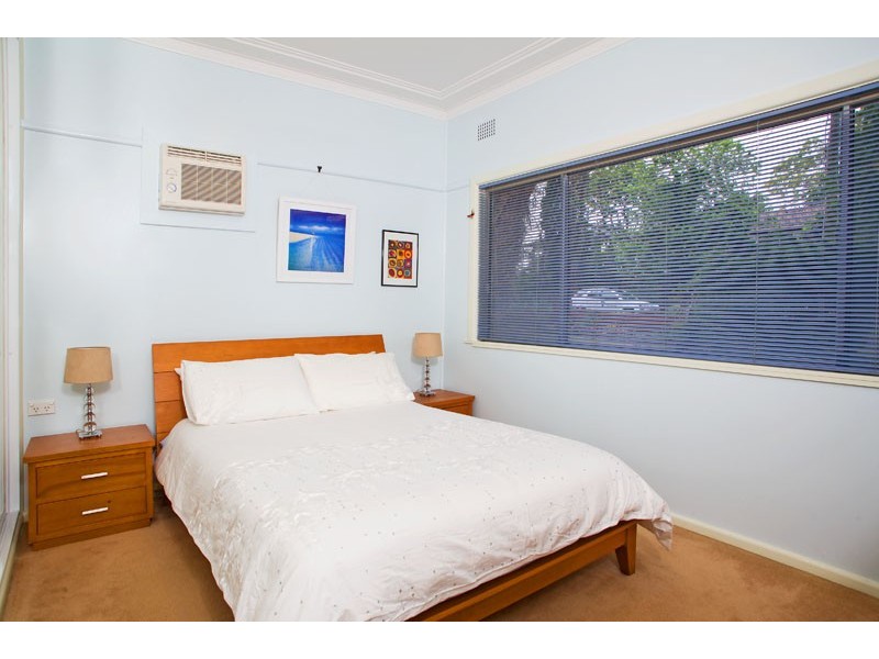 8 Tobruk Avenue, Carlingford NSW 2118