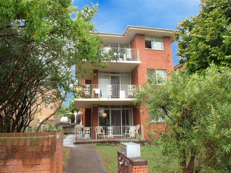 2/17 May Street, Eastwood NSW 2122