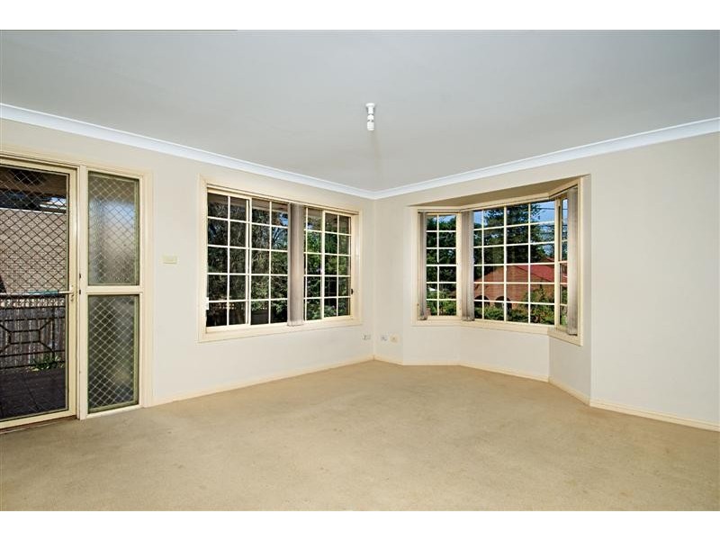 1/12 Hillcrest Avenue, Epping NSW 2121