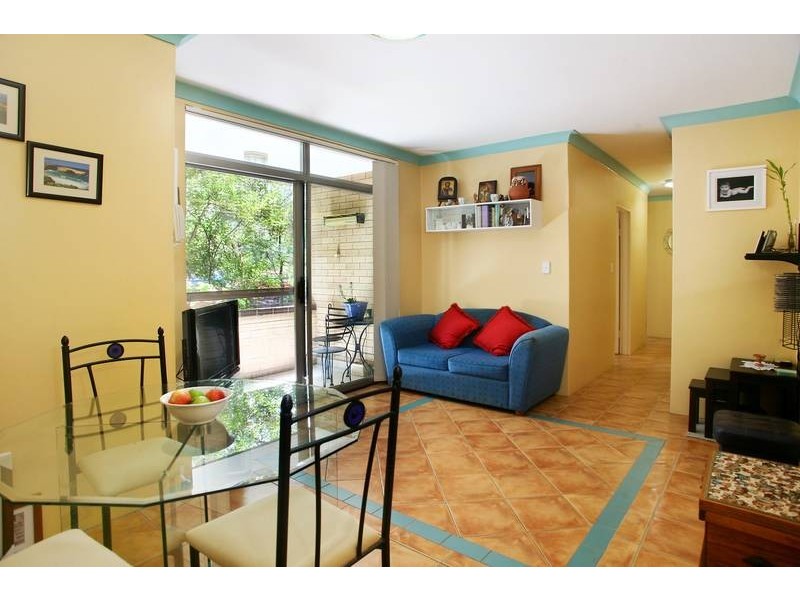 1/10 Lachlan Avenue, Macquarie Park NSW 2113