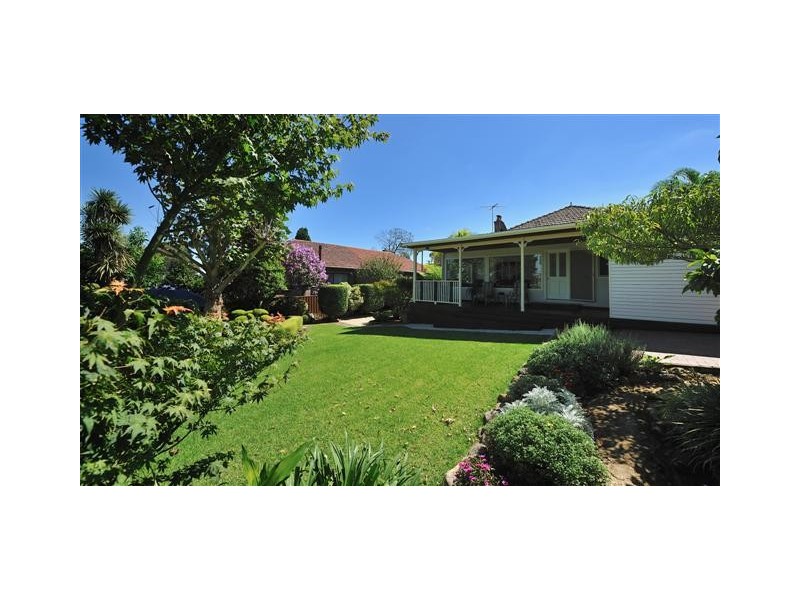 7 Marlow Avenue, Denistone NSW 2114