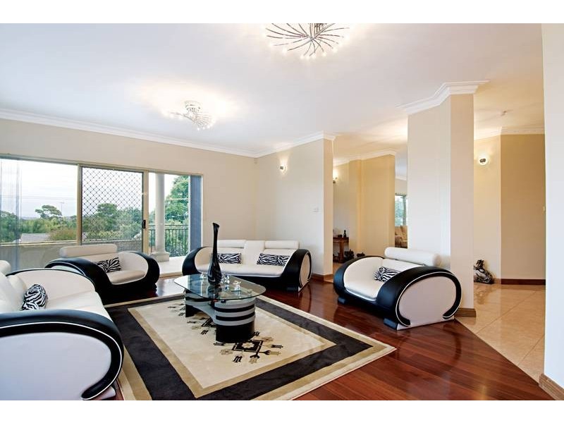 13 Oleander Ave, Baulkham Hills NSW 2153