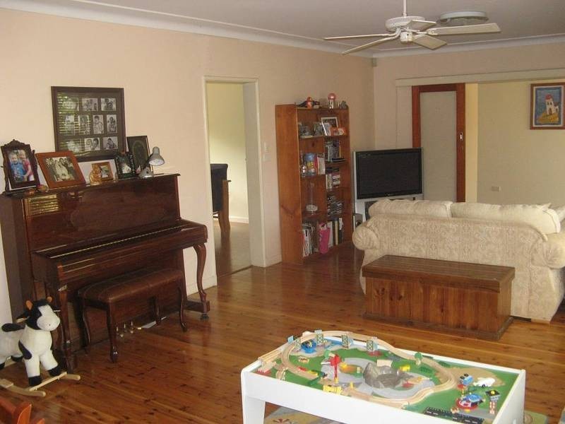 11 Plympton Road, Carlingford NSW 2118