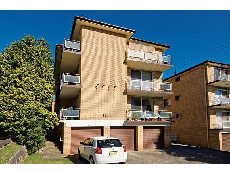 2/21 May Street, Eastwood NSW 2122