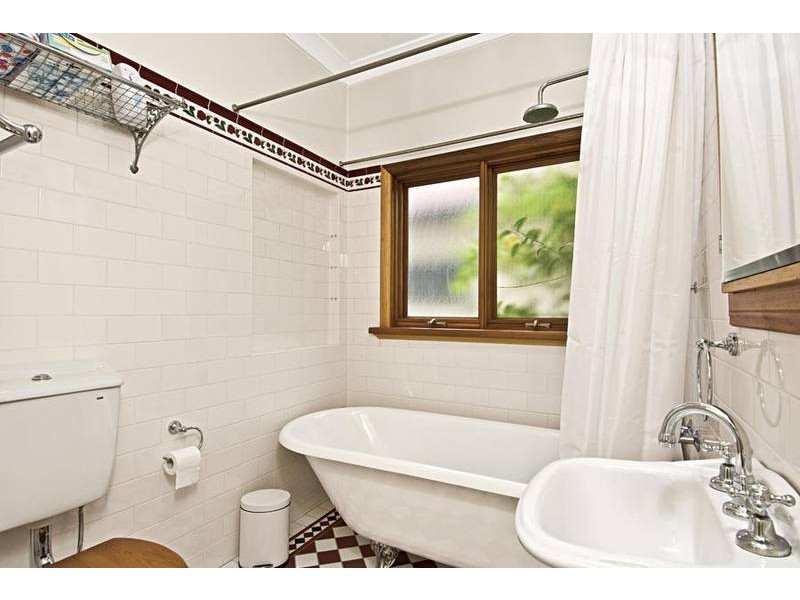 18 Bradman Street, Merrylands NSW 2160