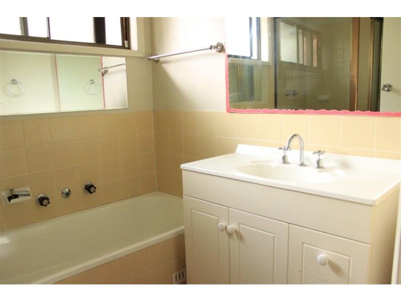 2/5 Trafalgar Place, Marsfield NSW 2122