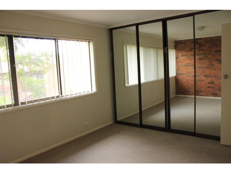 2/5 Trafalgar Place, Marsfield NSW 2122