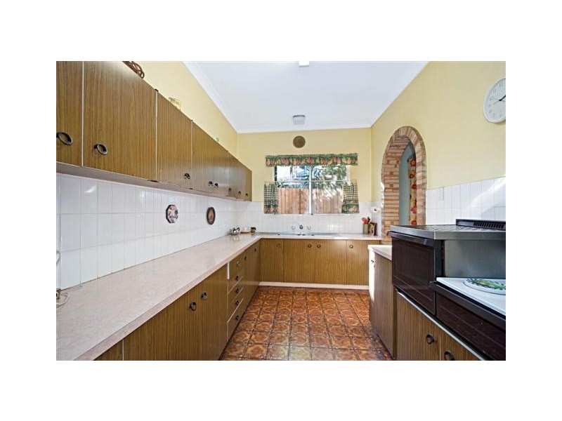 15 Central Avenue, Eastwood NSW 2122