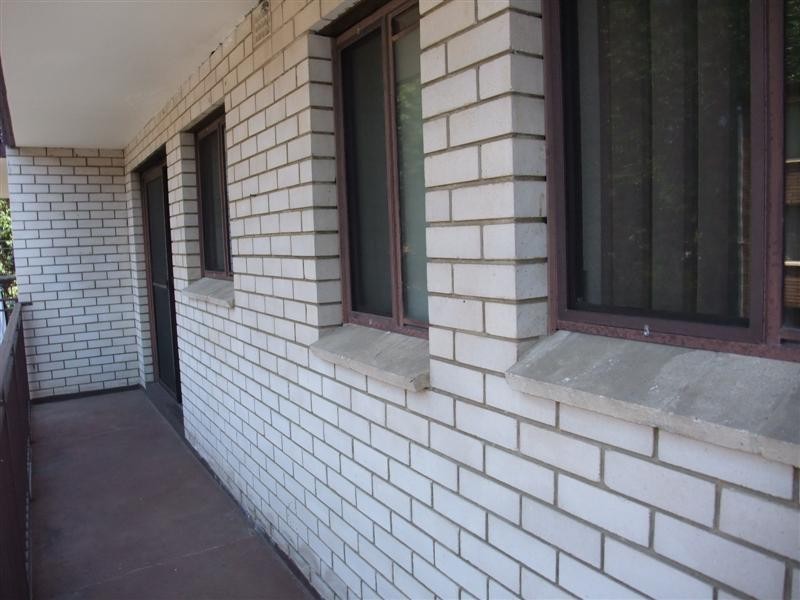 2/7 Peachtree Road, North Ryde NSW 2113