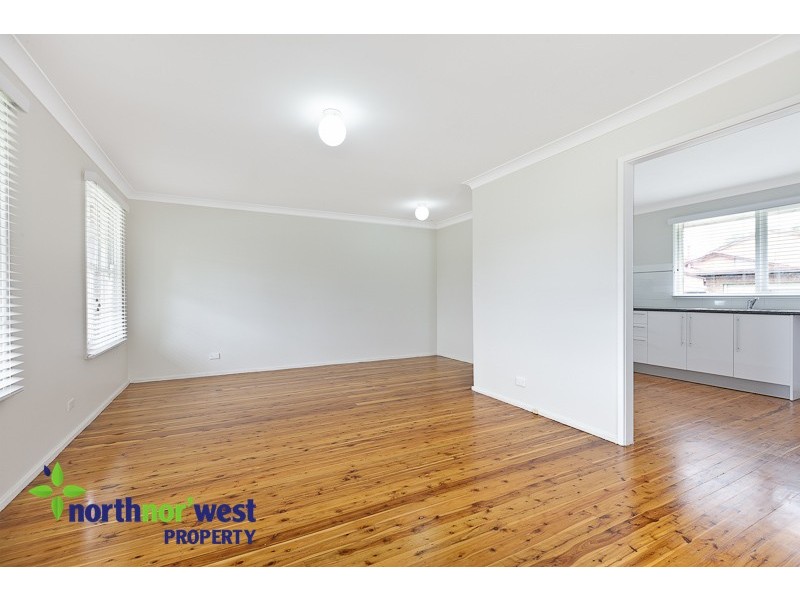 22 Tucks Road, Toongabbie NSW 2146