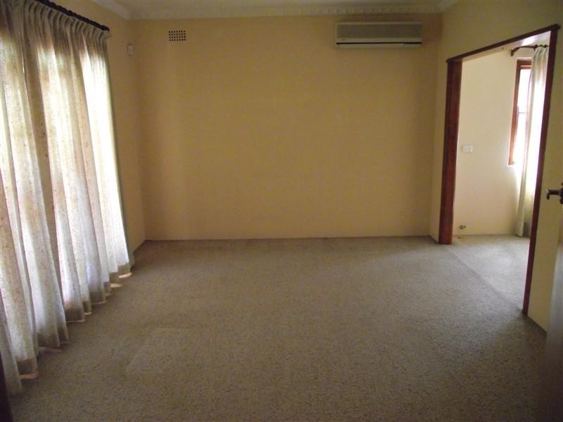 8 Darvall Road, Eastwood NSW 2122