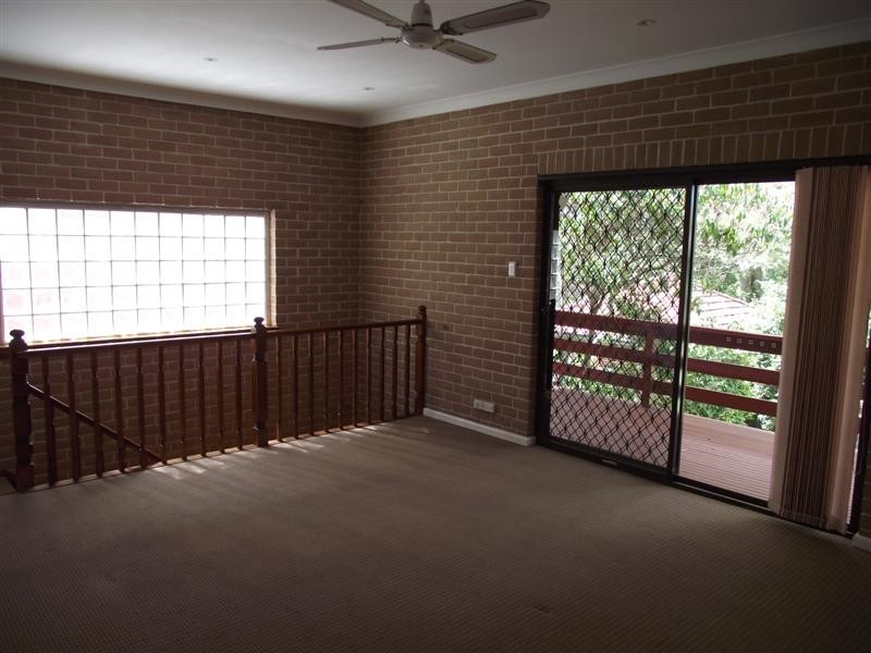 8 Darvall Road, Eastwood NSW 2122