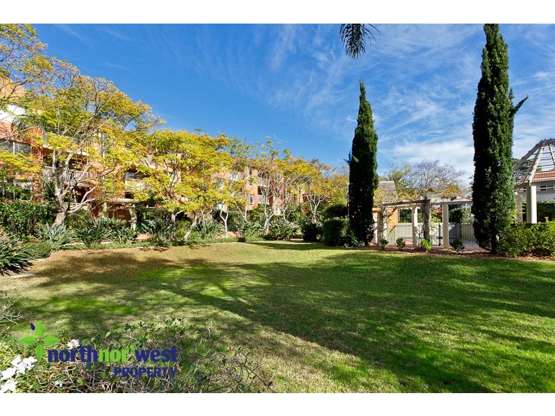 5/13-23 Lancaster Drive, Marsfield NSW 2122