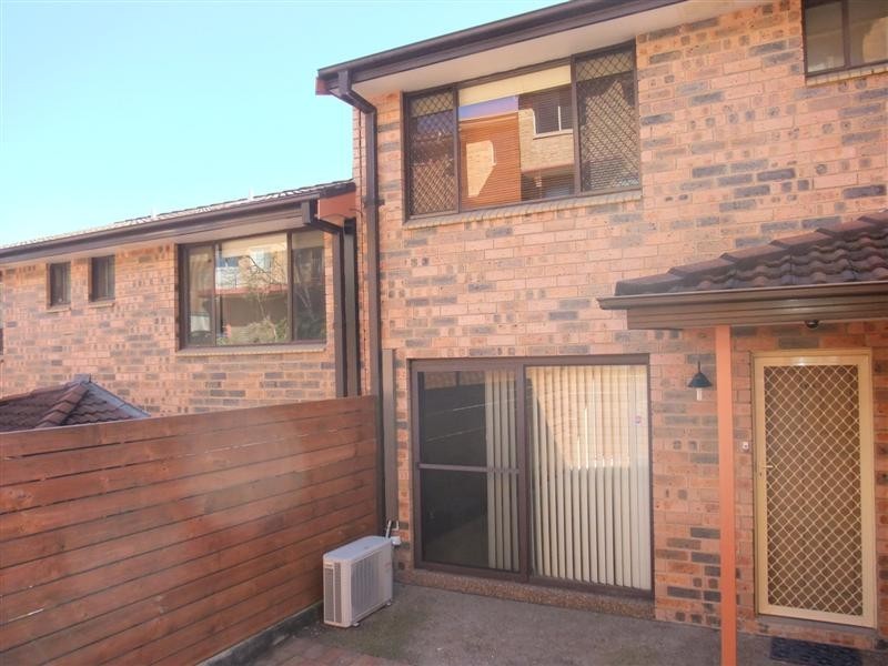 60/102 Crimea Road, Marsfield NSW 2122